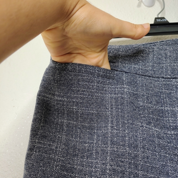 New York & Company Gray and White Stretch Trousers Pants Sz 6P - Picture 5 of 12